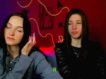 vaiolet_lovely — GOAL: doggy style [200 tokens remaining] Welcome to my room! #feet #mistress #shy #lovense #sph