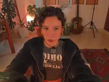 valyturner on Chaturbate