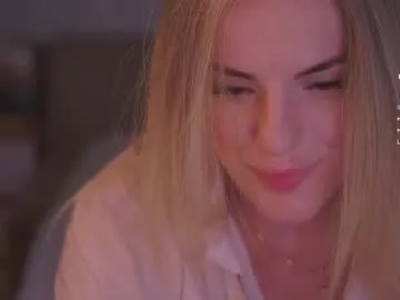 vanille_mystery — Welcome to my room! - Goal: Play Pussy  [60 tokens left] #sexy #18 #lovense #blonde