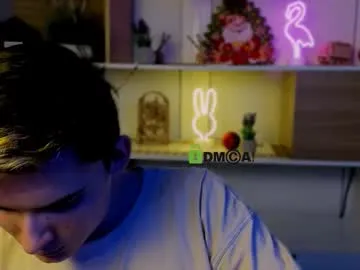 veldi_to on Chaturbate