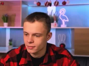 veldi_to on Chaturbate