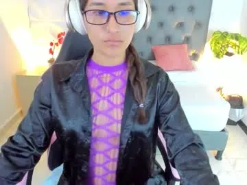 victoria_243 — Lovense Lush  : Device that vibrates longer at your tips and gives me pleasures #Lovense #latina #natural #feet #milf #ass #cum #horny #cumshow #c2c #new #anal #lover #pvt #sexy