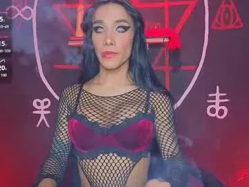 victoriavampire666 on Chaturbate