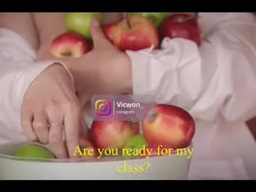 victoriaw_1 on Chaturbate