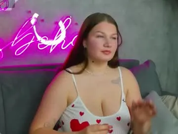 viirginia_robinson — GOAL: show language [16 tokens remaining] Your sexy neighbor with big tits Your sexy neighbor with big tit #BBW #curvy #bigass #bigboobs #sexy