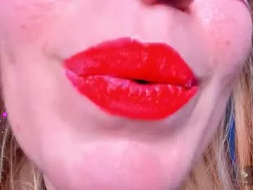 vip_juicy —  Queen Tiffany  #mistress  #slave # feet #latex #tall # bbw #bigboobs # bigbelly # bigass # nylon # heels