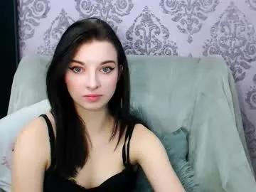 virgiluna on Chaturbate