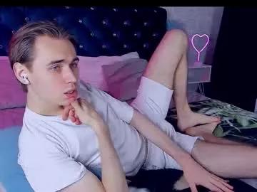 williamdyson — GOAL: jerk off close to camera [74 tokens remaining] :cum in pvt #cute #18 #bigcock #new #twink