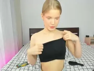 xloe_queen on Chaturbate