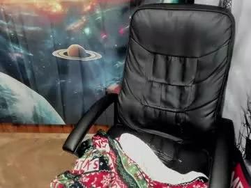 Freechat xxxnewlywedsxxx on Chaturbate
