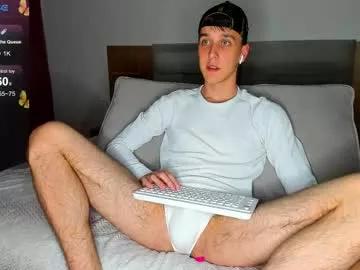 Freechat your_super_hero on Chaturbate