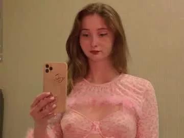 Freechat yourcreamyister on Chaturbate