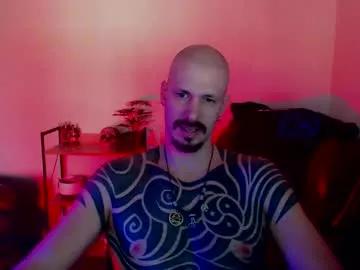Chaturbate zebroroa is Freechat zebroroa — Dont be afraid to chat #russian #gamer #bigguy #tall #man