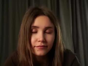 Freechat zeldaes on Chaturbate