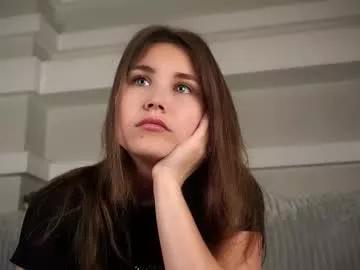 Freechat zeldaes on Chaturbate