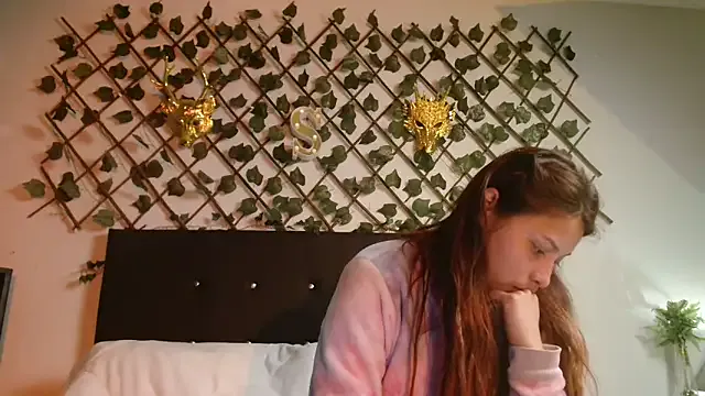 3littles — Your boobs bounce on Zoom