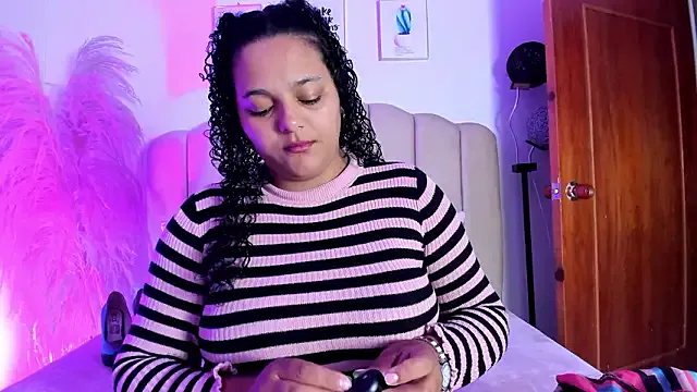 _aithanaa_ — Suck nipples