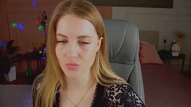 _Anita_Blair_ — Anita, I want make you happy and wet!