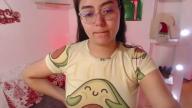 _Kim__M on StripChat