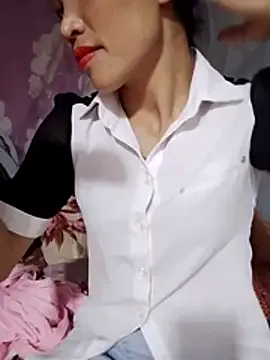 _Lyly_pussy_ — Please help me achieve my goal.
