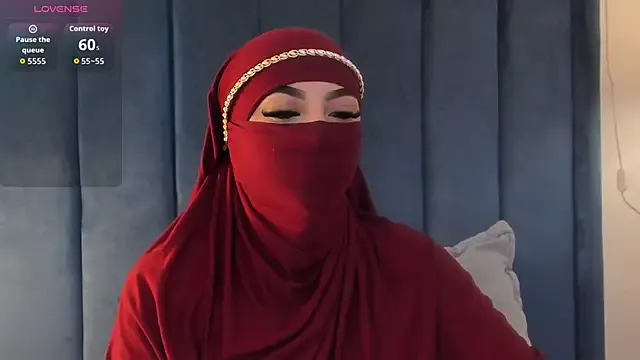 _malih_ on StripChat