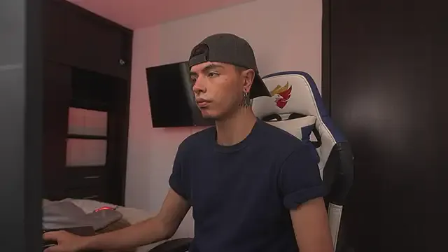 _morghan_ — CUM  CUM CUM FOR ME!!