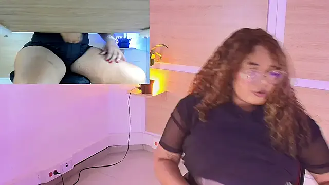 _nickypurple_ on StripChat