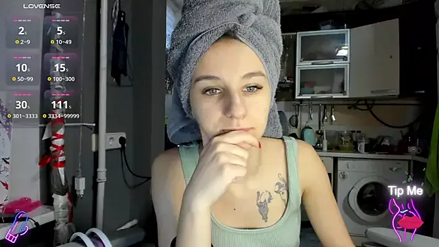 _Nika_Kik on StripChat