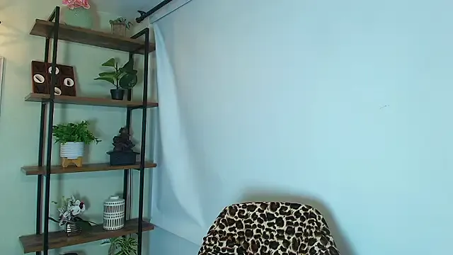 _Victoria_Collins — SQUIRT IN THE PANTYHOSE