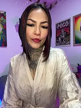 AbrilFacchini — Squirt in my face 