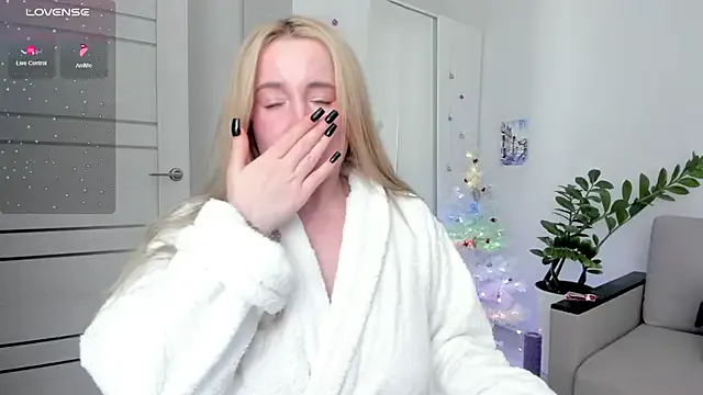 acidjuice0 on StripChat