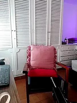 Adel_Nesbiit on StripChat