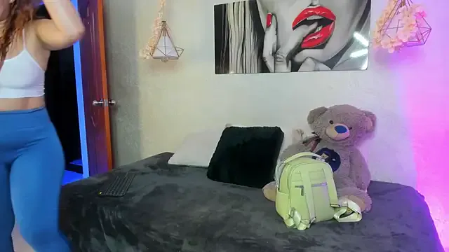 AFRODITAARGENNUS — get naked