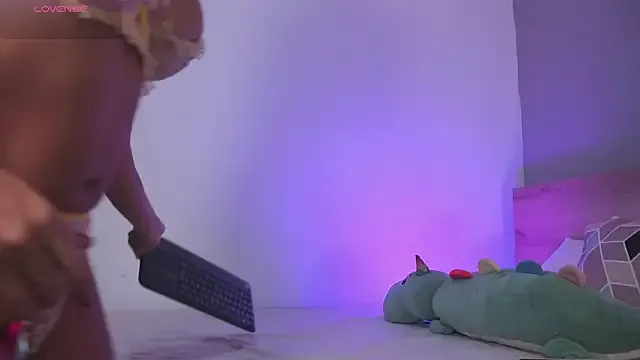 agussaenz on StripChat