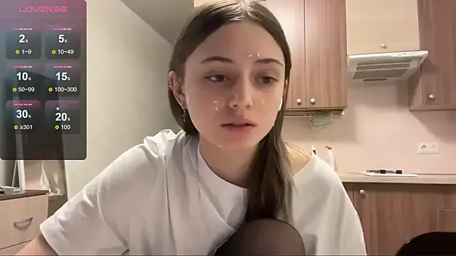 AidaGloshen — Squeeze my butt <3