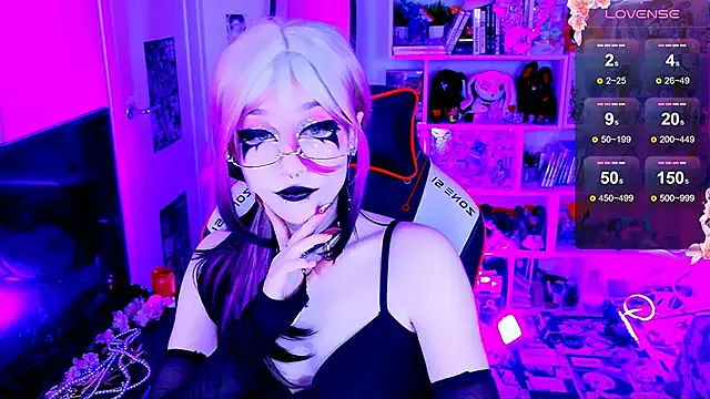 Aki__Ra — 150 SPANKS FOR MY ASS (make it red!) <3: