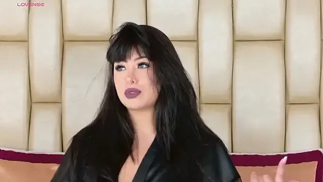 Alexa_Miss on StripChat