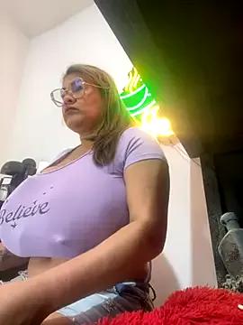 AlexxiaaMat — open ass + open pussy+masturbacion