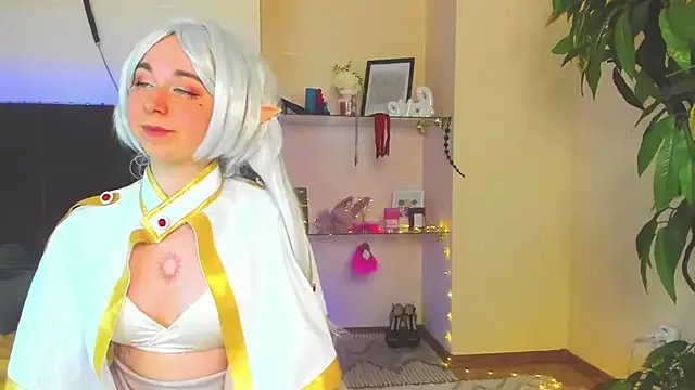 AlexxisSkky — MAKE MY ASS RED