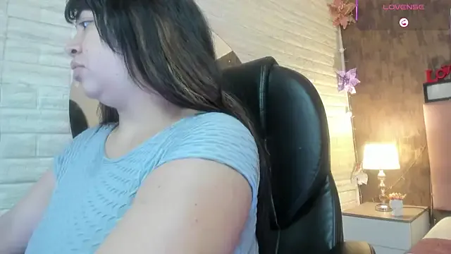 alice__tylor on StripChat