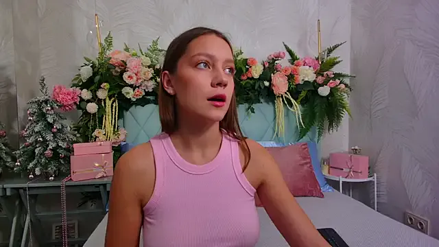 AliceBrayan on StripChat