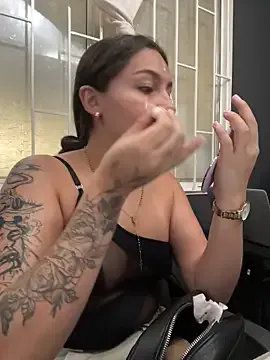 Alyha_Cortes on StripChat