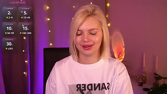 AmeliaWeells — spanking with two hands 20 times