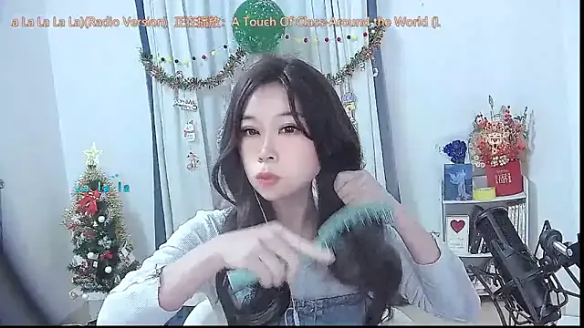 Amity-ox on StripChat