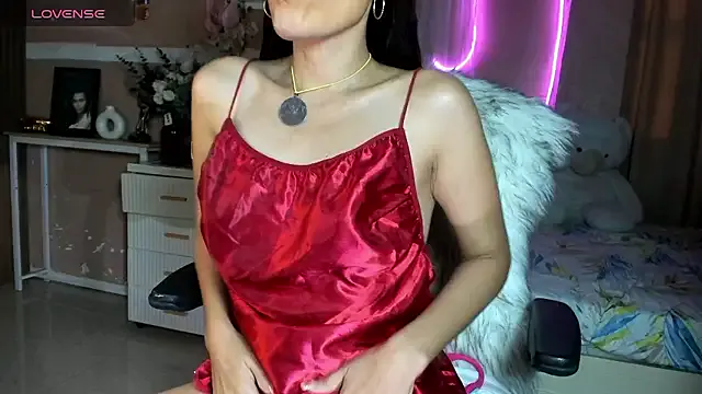 Andrea_bricks06 on StripChat