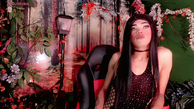 Andrea_Pop_ — Oil in ass + 10 spank