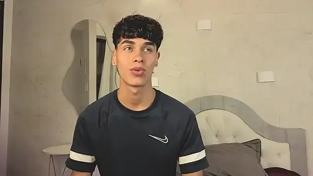 andrewortix from StripChat