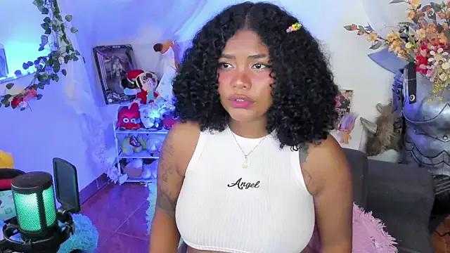 Angel_Belll — SHOW TITS