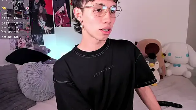 angel_bless19 on StripChat