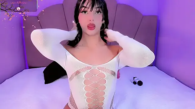 Angeles_Busst on StripChat